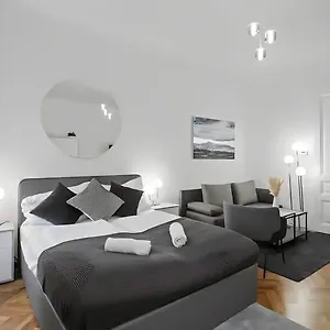 Apartment, Central, 2 Min To U1 Keplerplatz Vienna
