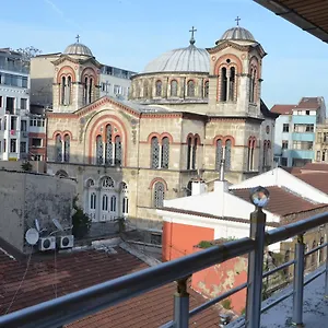 rezervați aici