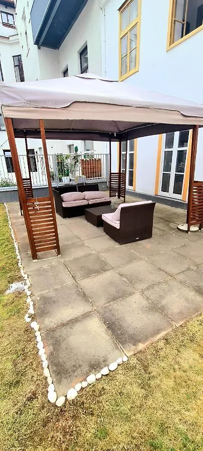 Wiener Buddha Style Flat With Inner Garden- Marzstrasse City Apartments Vienna